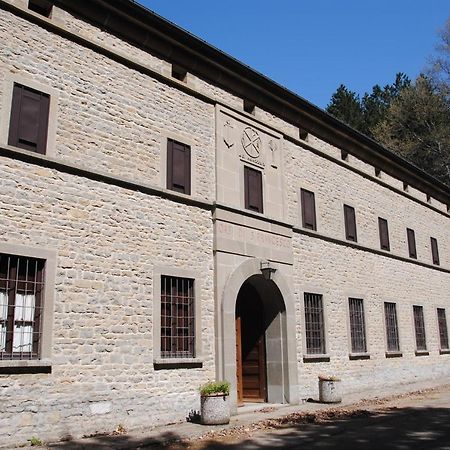 Oasi San Francesco - Casa Per Ferie Hotel Chiusi della Verna Exterior foto