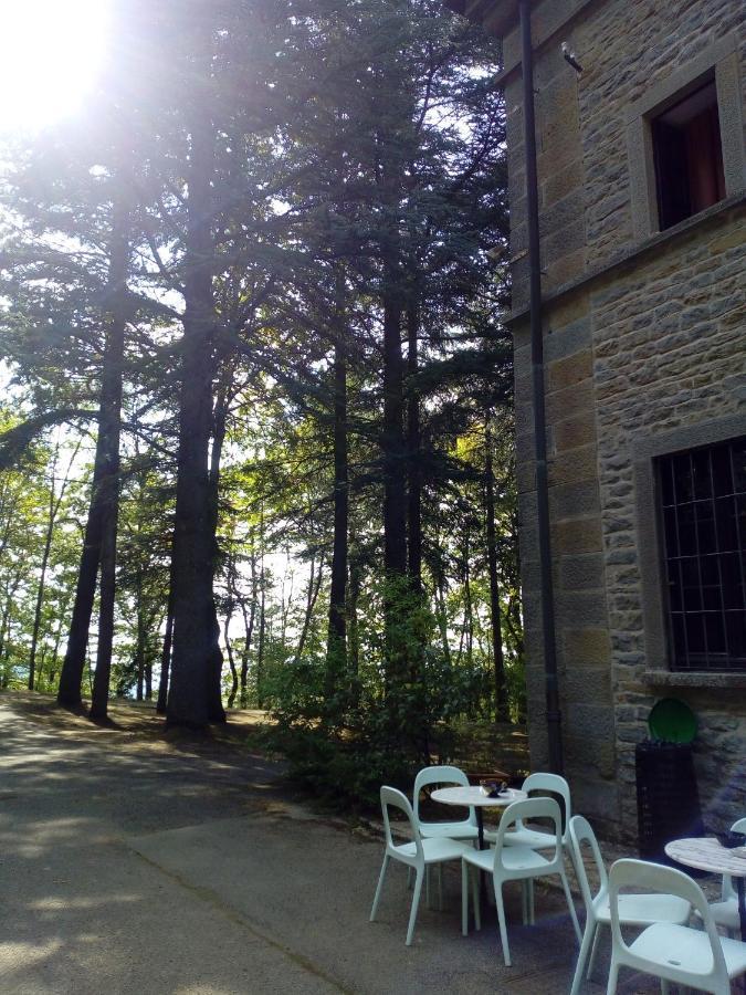 Oasi San Francesco - Casa Per Ferie Hotel Chiusi della Verna Exterior foto