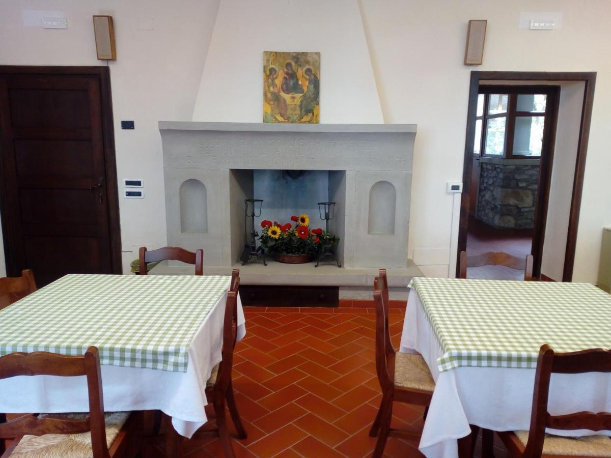 Oasi San Francesco - Casa Per Ferie Hotel Chiusi della Verna Exterior foto